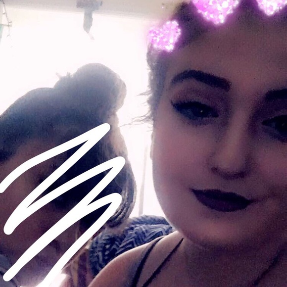 Meet your Posher, Marieka - Picture 4 of 6